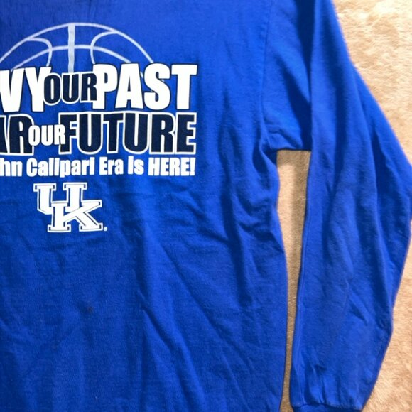 Vintage LG Kentucky Wildcats John Calipari Envy Our Past Long Sleeve Shirt (U) - Picture 2 of 5